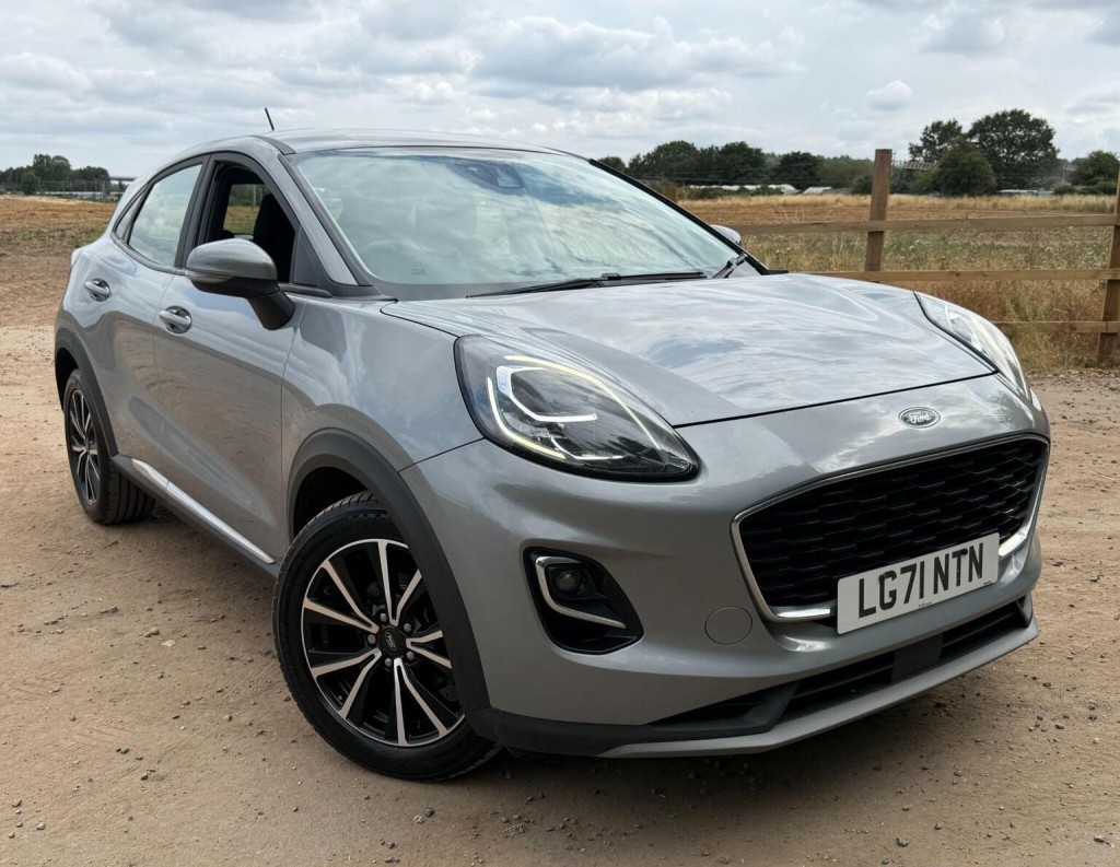 2022 Ford PUMA