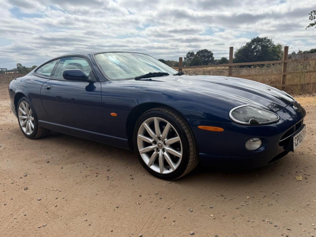 2005 Jaguar Xk8