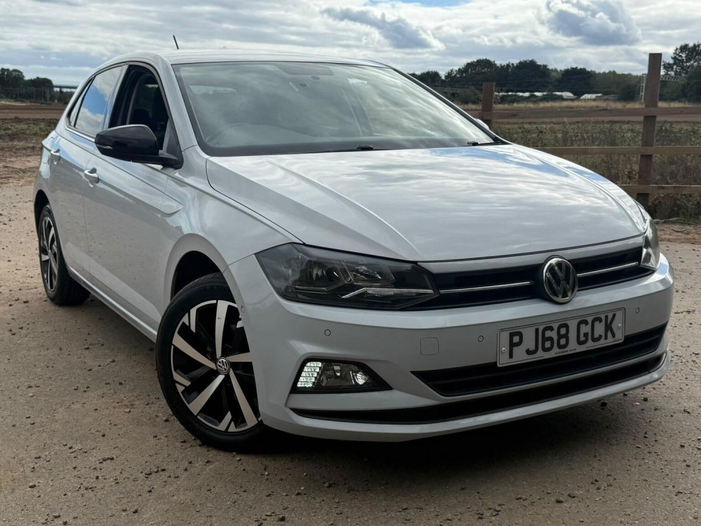 2018 Volkswagen POLO