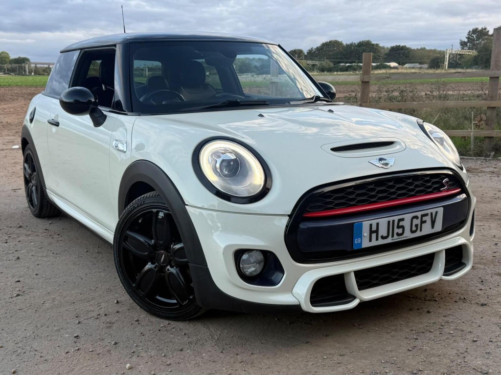 2015 MINI Hatch